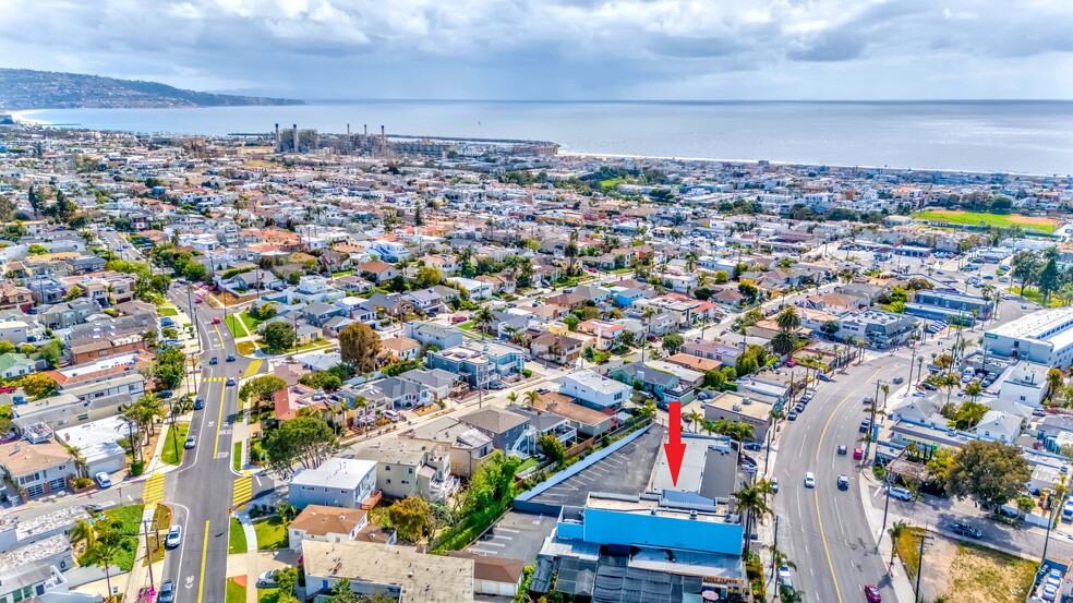 1060 Aviation Blvd, Hermosa Beach, CA à vendre - Photo de l’immeuble – Image 2 sur 21