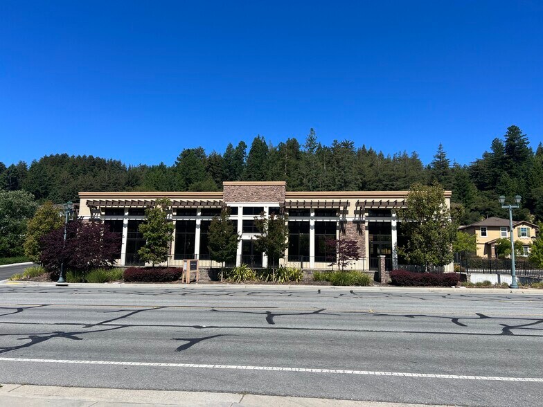 5011 Scotts Valley Dr, Scotts Valley, CA à louer - Photo principale – Image 1 sur 11