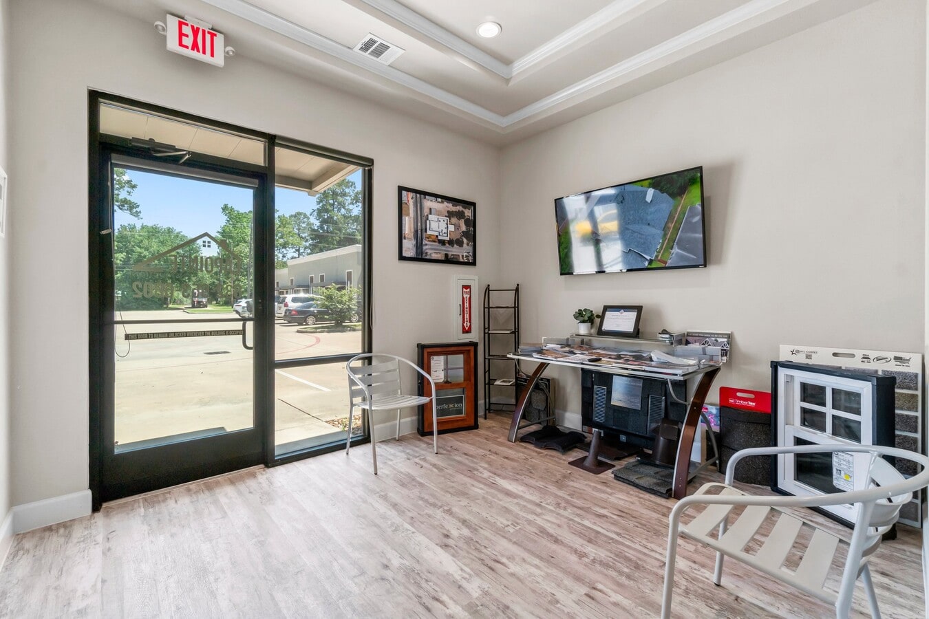 28789 Hardin Store Rd, Magnolia, TX 77354 - Lot 240 - - Hall d’entrée - Image 2 of 15
