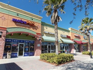 Plus de détails pour 2711 Clearlake Rd, Cocoa, FL - Local commercial à louer