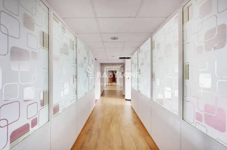 Local d’activités dans Malakoff à louer Photo intérieure– Image 1 sur 9