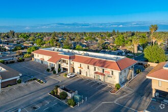 3300 S Fairway St, Visalia, CA - Vue aérienne vue de carte - Image1