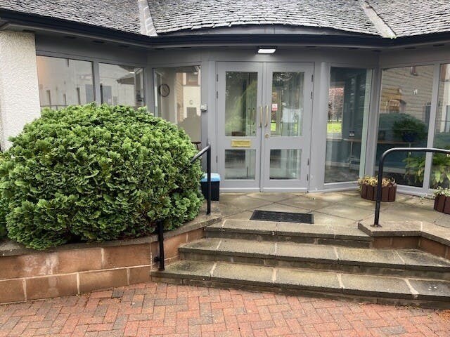 Hallyards Rd, Newbridge à louer - Photo de l’immeuble – Image 2 sur 12