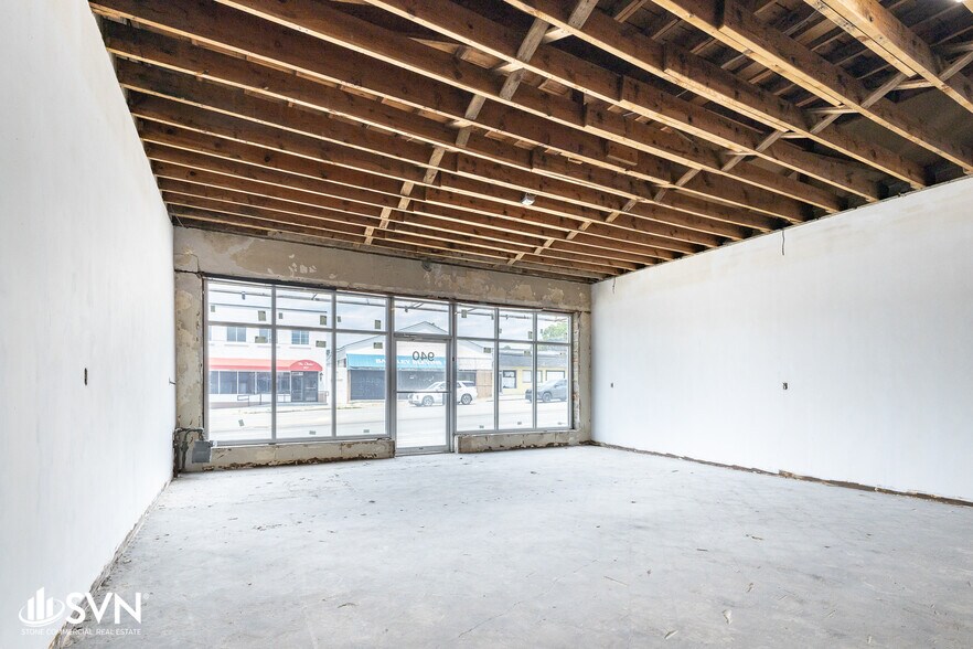 940-942 Winchester Rd, Lexington, KY à louer - Photo de l’immeuble – Image 3 sur 11