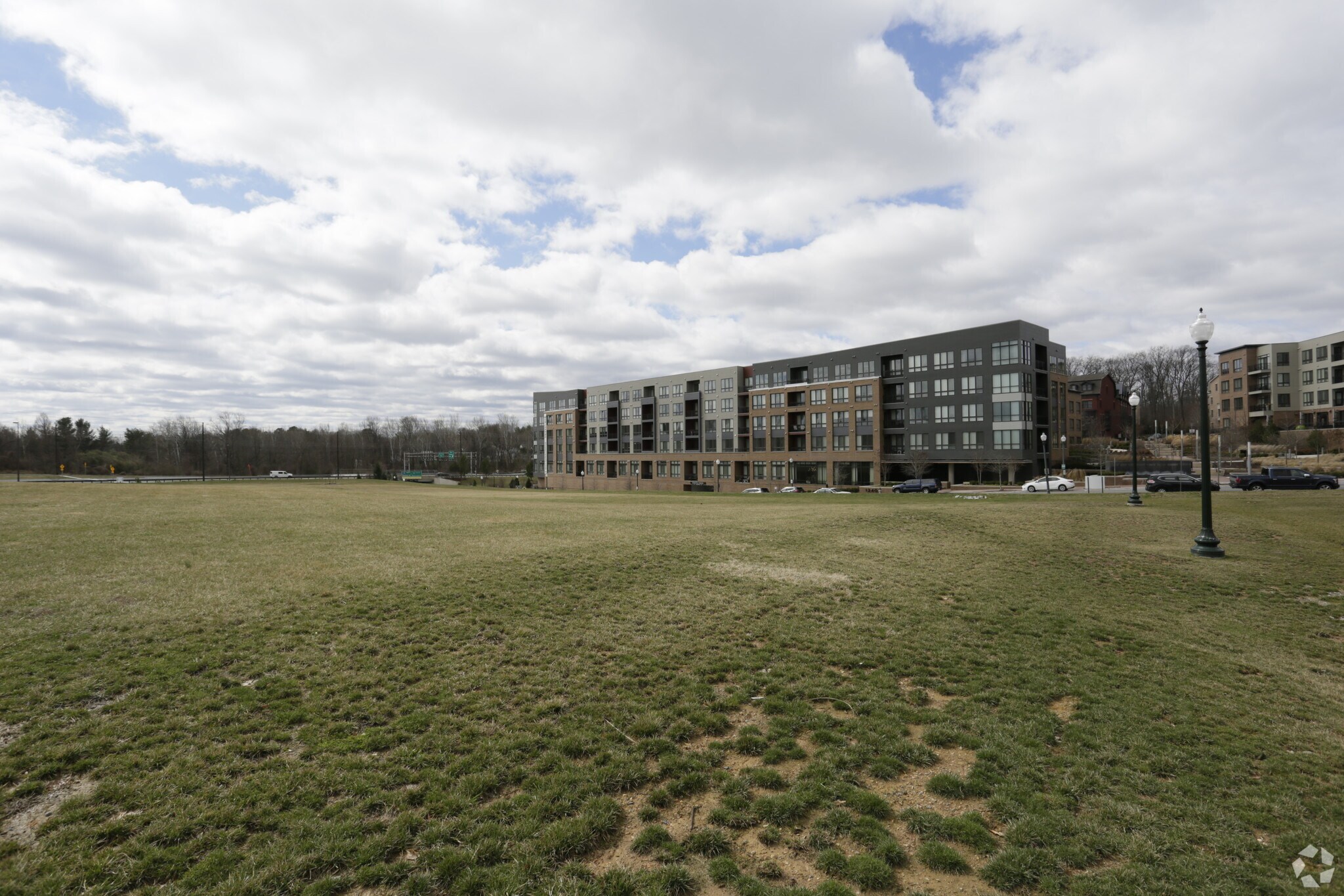 12405 Park Potomac Ave, Potomac, MD à louer Photo principale– Image 1 sur 14