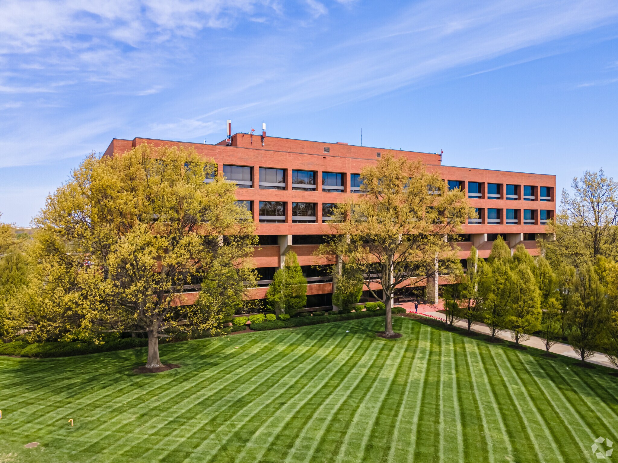11880 College Blvd, Overland Park, KS à louer Photo principale– Image 1 sur 13