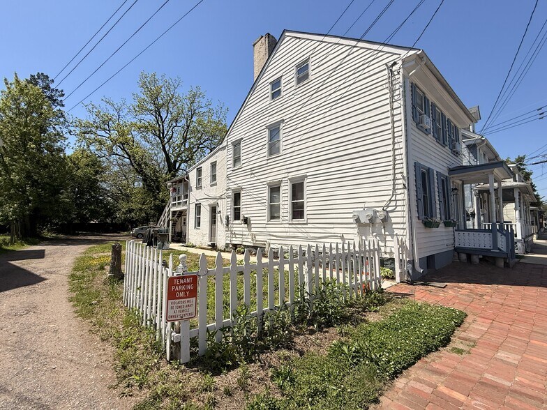 66 Pine St, Mount Holly, NJ à vendre - Photo de l’immeuble – Image 2 sur 22