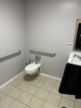 10 IBM Rd, Poughkeepsie, NY à louer Photo intérieure– Image 2 sur 10