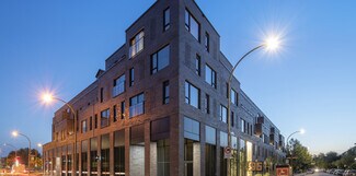 Plus de détails pour 495 Av Beaumont, Montréal, QC - Local commercial à louer