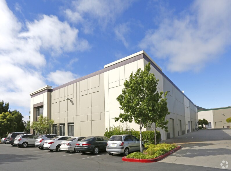 280-288 Digital Dr, Morgan Hill, CA à vendre - Photo de l’immeuble – Image 3 sur 8