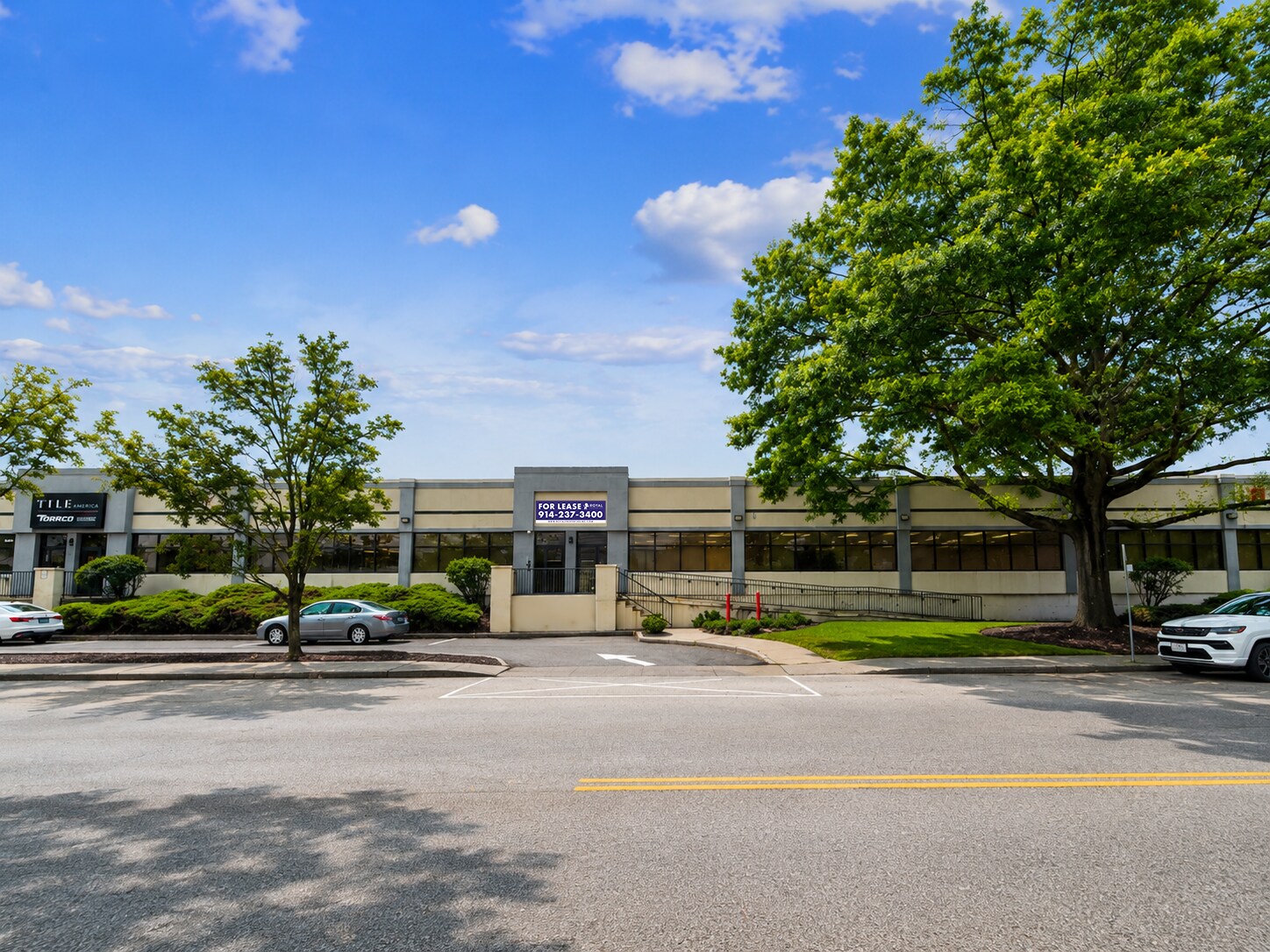 57 Harbor View Ave, Stamford, CT à louer Photo de l’immeuble– Image 1 sur 9