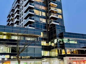 Plus de détails pour 42-33-42-37 Main St, Flushing, NY - Logement à vendre