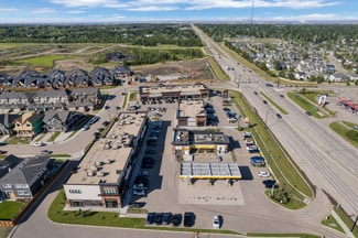 Plus de détails pour 661 Wye Rd, Sherwood Park, AB - Local commercial à louer