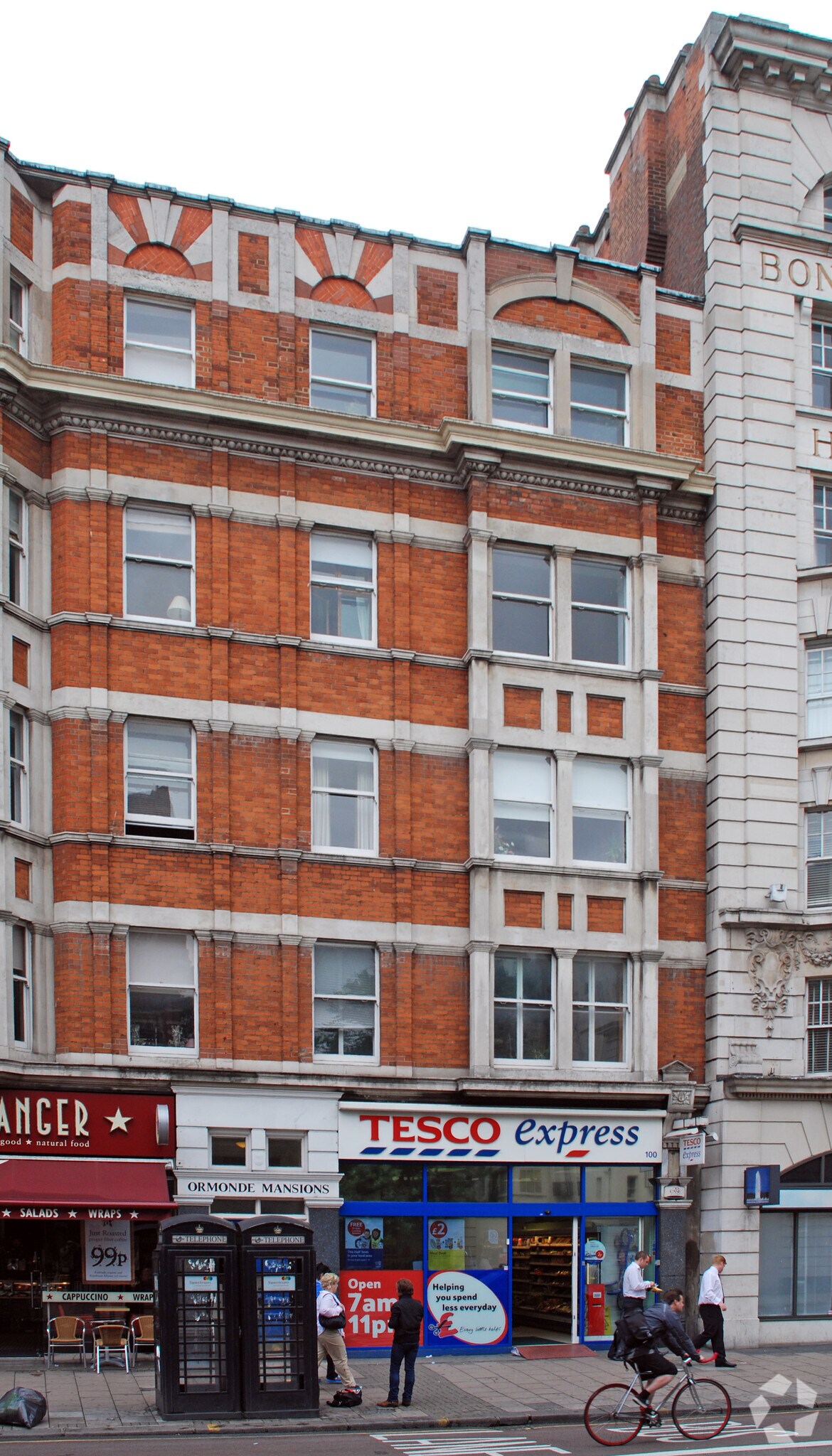 100 Southampton Row, Londres à louer Photo principale– Image 1 sur 2