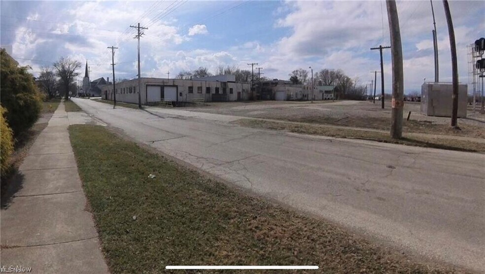 500 Madison St, Conneaut, OH à vendre - Photo de l’immeuble – Image 1 sur 1
