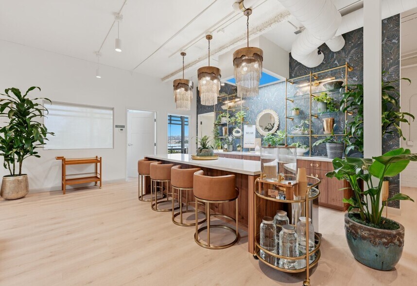 2333 State St, Carlsbad, CA à vendre - Photo de l’immeuble – Image 3 sur 23