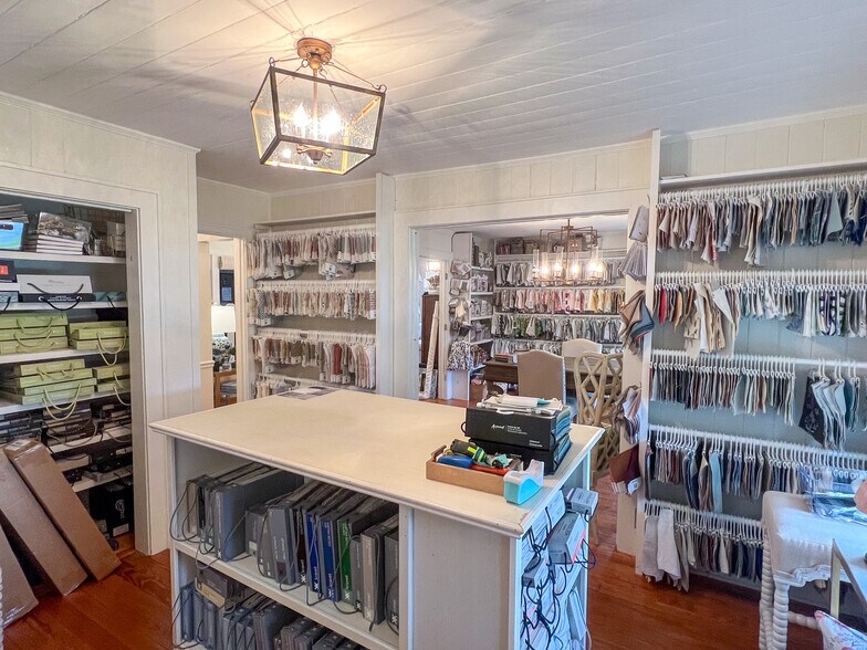 1224 Wappoo Rd & 1740 Pinecrest Rd portefeuille de 3 biens à vendre sur LoopNet.fr - Photo de l’immeuble – Image 3 sur 29