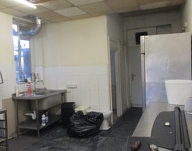 276 Kingsbury Rd, Londres à louer Photo intérieure– Image 2 sur 2