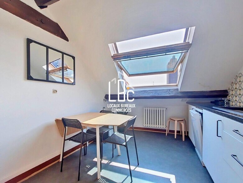 33 Rue De Strasbourg, Nantes à louer - Photo de l’immeuble – Image 3 sur 13