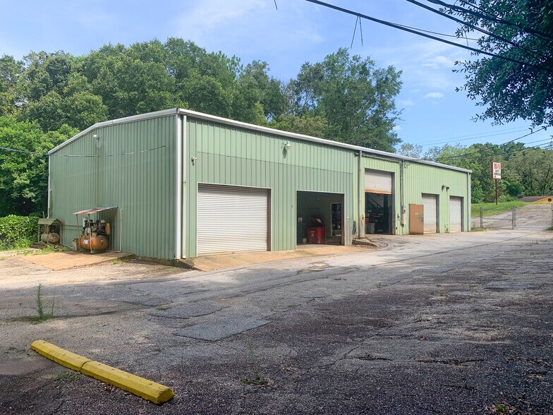 7010 Moffett Rd, Mobile, AL à vendre - Photo de l’immeuble – Image 2 sur 22