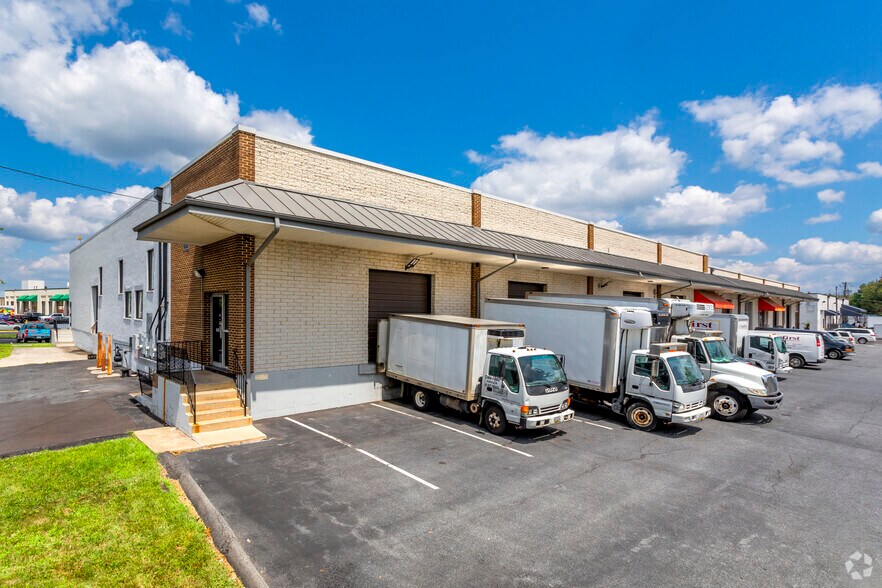 1000-1082 Taft St, Rockville, MD à louer - Photo de l’immeuble – Image 2 sur 5