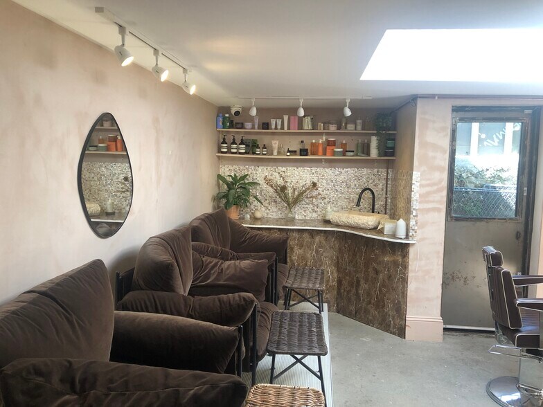 11 Sydney St, Brighton à louer - Photo de l’immeuble – Image 3 sur 8