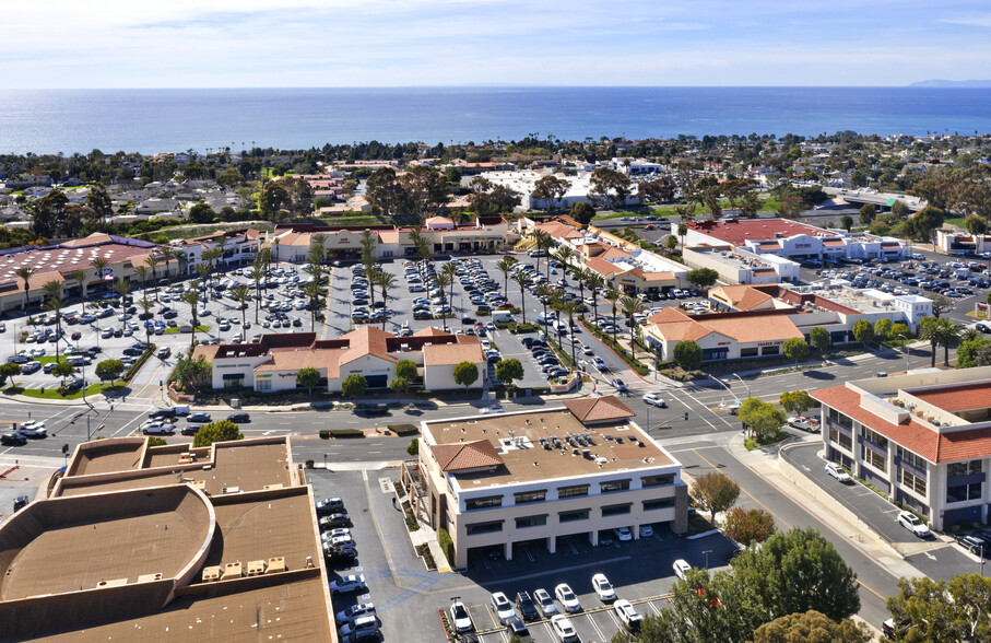 635 Camino de los Mares, San Clemente, CA à louer - Photo de l’immeuble – Image 3 sur 11