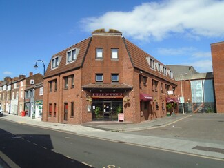 Plus de détails pour 51-52 Castle St, Trowbridge - Bureau à louer