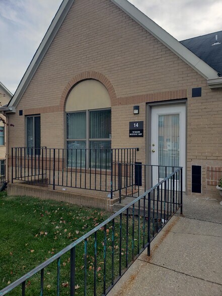 14 Executive Park Ct, Germantown, MD à vendre - Photo de l’immeuble – Image 2 sur 6