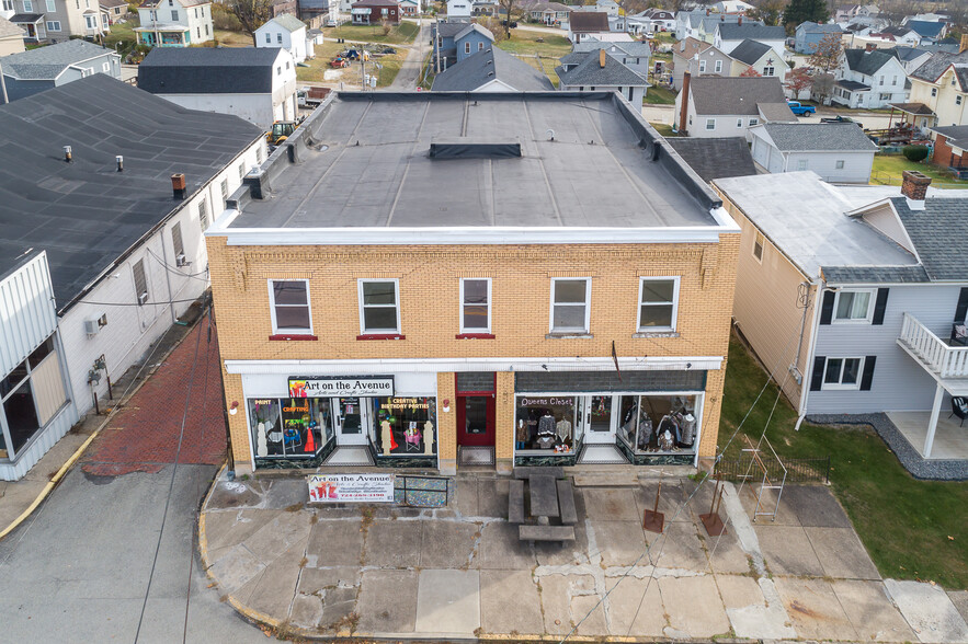 410-412 Broad Ave, Belle Vernon, PA à vendre - Aérien – Image 2 sur 10