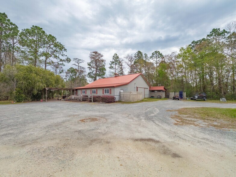 340 Northview Dr, Jesup, GA à vendre - Photo de l’immeuble – Image 2 sur 50