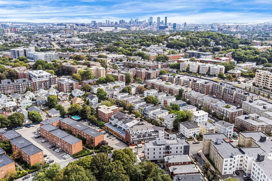 36 Colborne Rd, Boston, MA à vendre - Photo de l’immeuble – Image 2 sur 21
