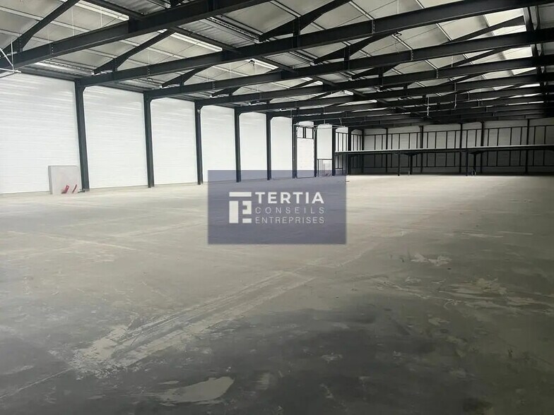 Local d’activités dans Vailhauquès à louer - Photo intérieure – Image 2 sur 6