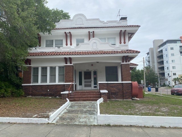 205 4th Ave N, Saint Petersburg, FL à vendre - Photo de l’immeuble – Image 2 sur 14