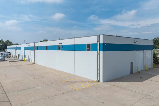 Plus de détails pour 5347-5353 Sherman St, Denver, CO - Industriel/Logistique à louer