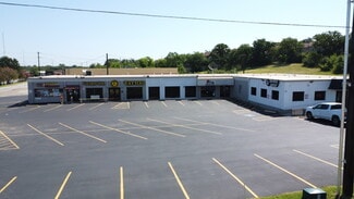 Plus de détails pour 1109 Dallas Dr, Denton, TX - Local commercial à louer