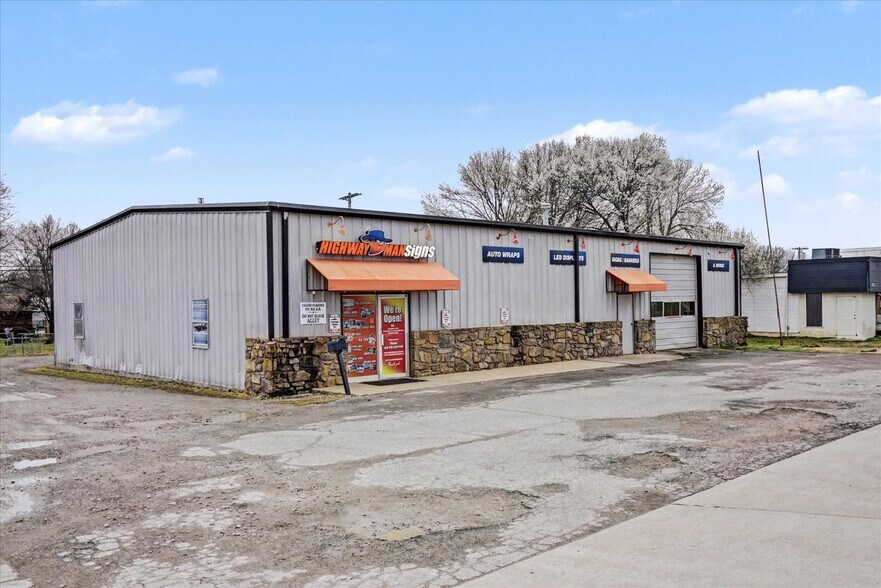 603 W Rogers Blvd, Skiatook, OK à vendre - Photo de l’immeuble – Image 2 sur 40