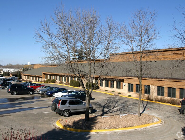 5780-5794 Lincoln Dr, Edina, MN à vendre - Photo de l’immeuble – Image 2 sur 7