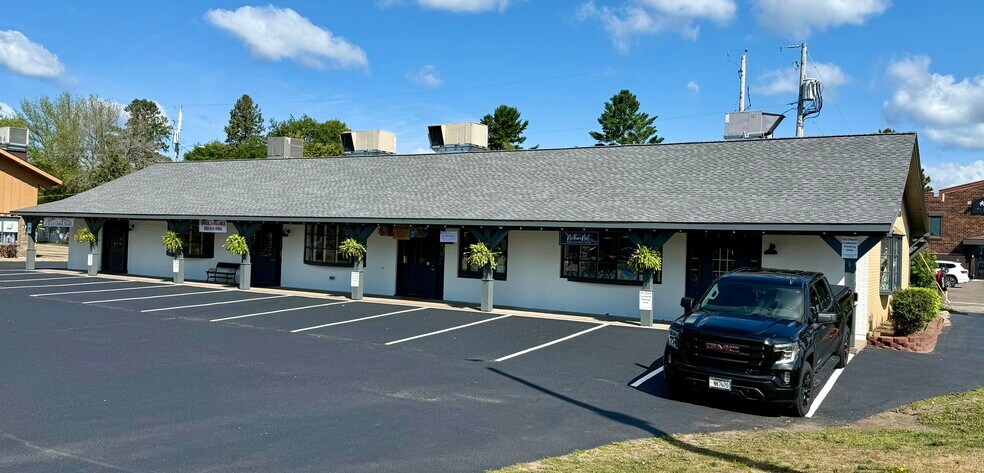619 Oneida St, Minocqua, WI à louer - Photo de l’immeuble – Image 2 sur 6