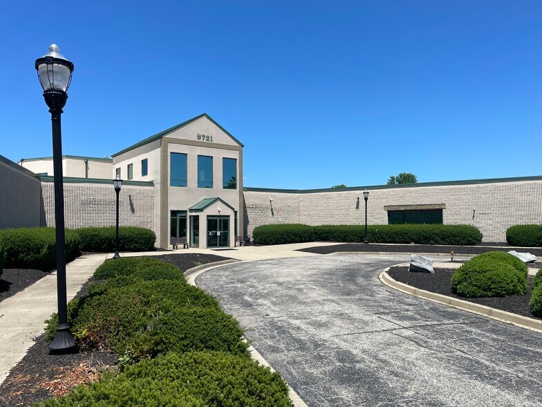 9721 Ormsby Station Rd, Louisville, KY à vendre - Photo de l’immeuble – Image 2 sur 5