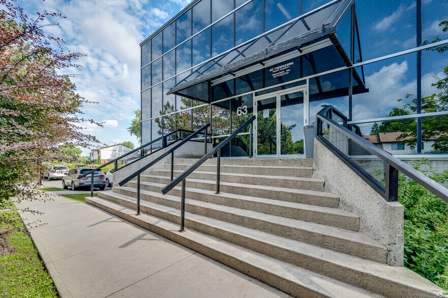 63 Glencoe St, Ottawa, ON à louer - Photo de l’immeuble – Image 2 sur 6