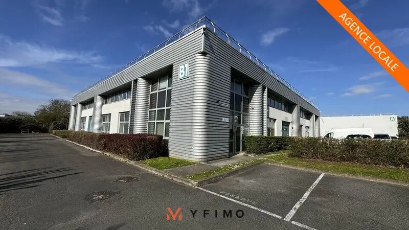 Industriel/Logistique dans Tremblay-en-France à louer - Photo de l’immeuble – Image 1 sur 7