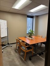 8935 N Meridian St, Indianapolis, IN à vendre Photo intérieure– Image 2 sur 4