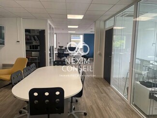 Plus de détails pour Bureau à louer
