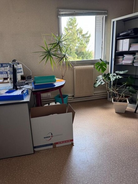 Bureau dans Créteil à vendre - Photo intérieure – Image 2 sur 6