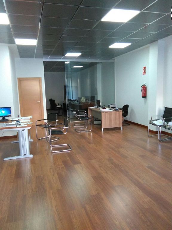 Local commercial dans Ceutí, Murcia à vendre Photo de l’immeuble– Image 1 sur 3