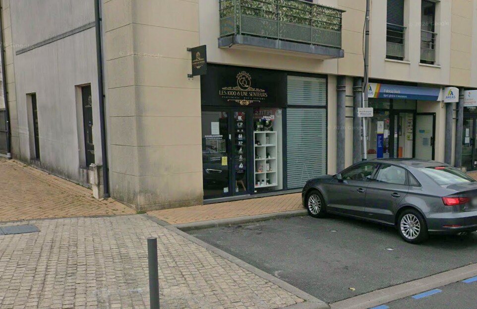 2 Rue François Mitterrand, Saint-Médard-en-Jalles à louer Photo de l’immeuble– Image 1 sur 2