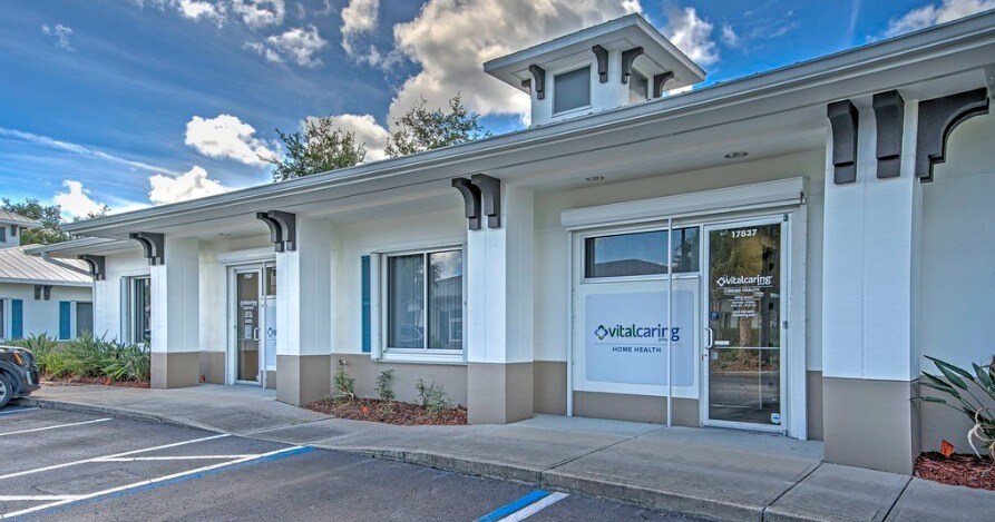 17837 Murdock Cir, Port Charlotte, FL à vendre - Photo de l’immeuble – Image 2 sur 25