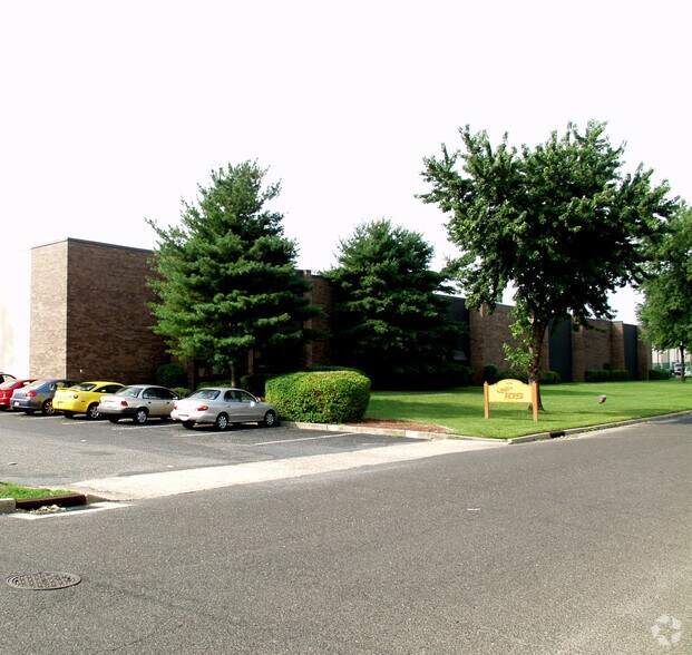 9250 Commerce Hwy, Pennsauken, NJ à louer - Photo de l’immeuble – Image 3 sur 11