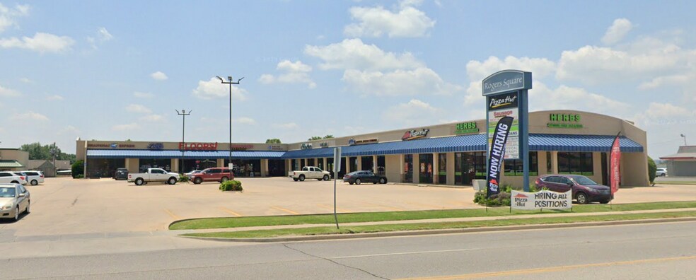 1355 W Rogers Blvd, Skiatook, OK à louer - Photo de l’immeuble – Image 1 sur 8